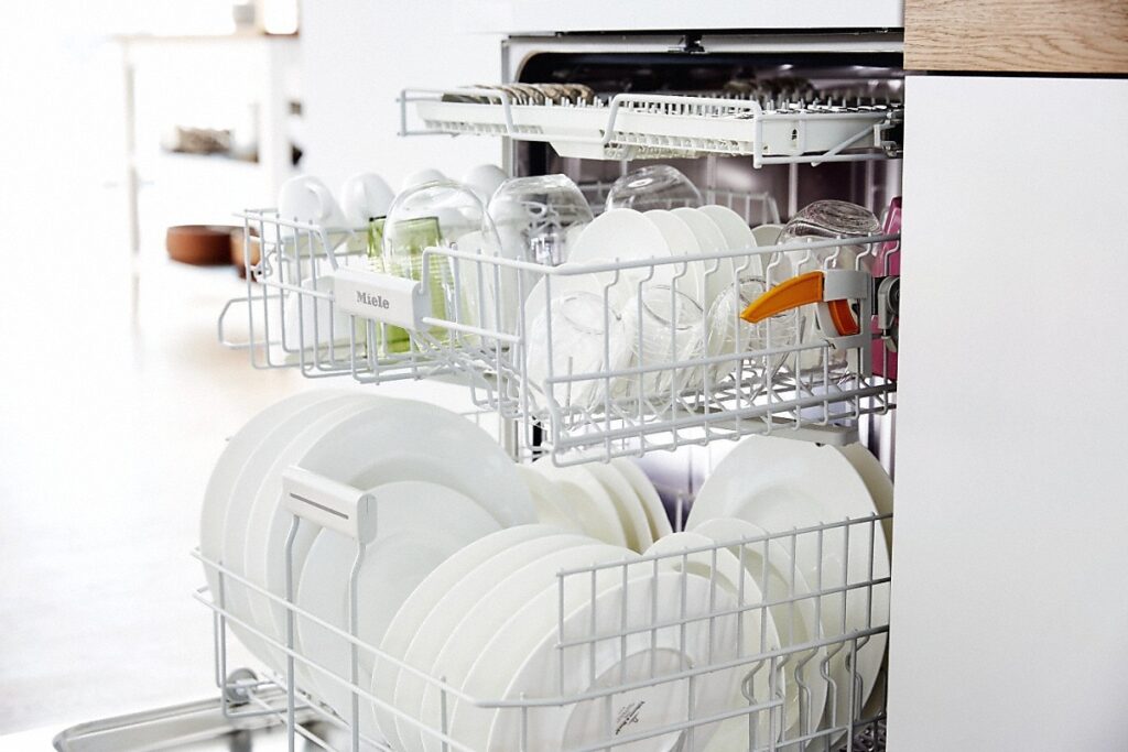 Miele Geschirrspüler Fehler F70 zurücksetzen: Haupttipps