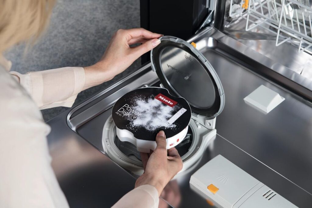 Miele Geschirrspüler Fehler F70 zurücksetzen: Haupttipps