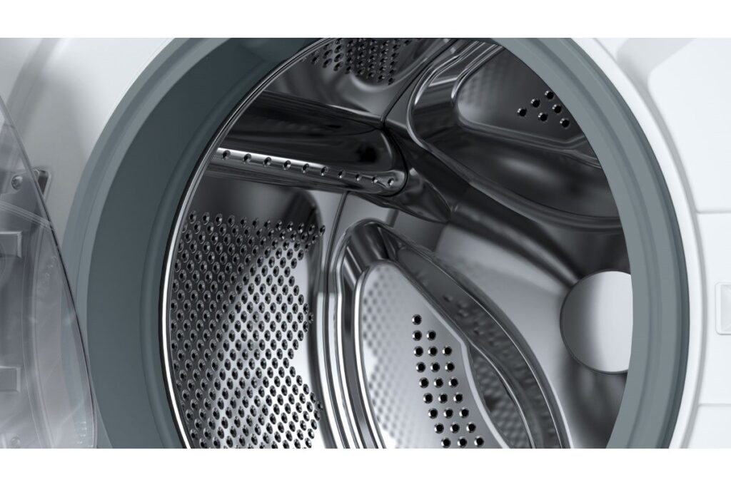 Siemens iQ 100 Waschmaschine in moderner Waschküche mit LED-Anzeige